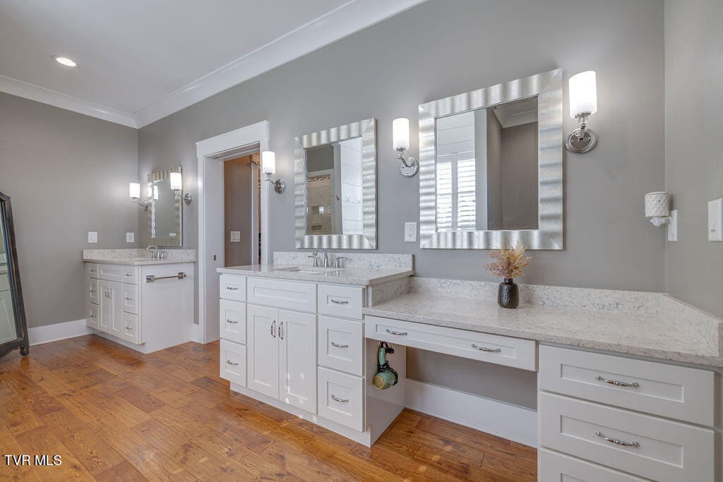 191 Grande Harbor Way