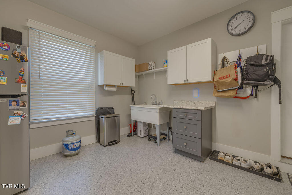 191 Grande Harbor Way