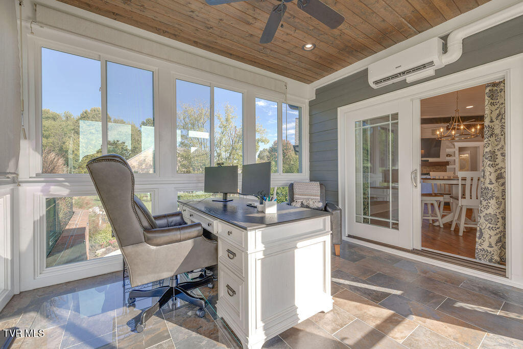 191 Grande Harbor Way