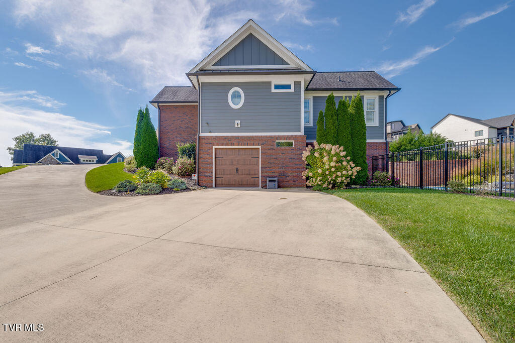 191 Grande Harbor Way