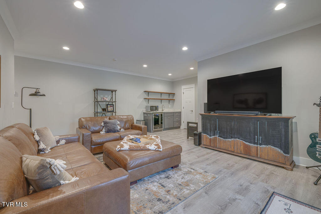 191 Grande Harbor Way