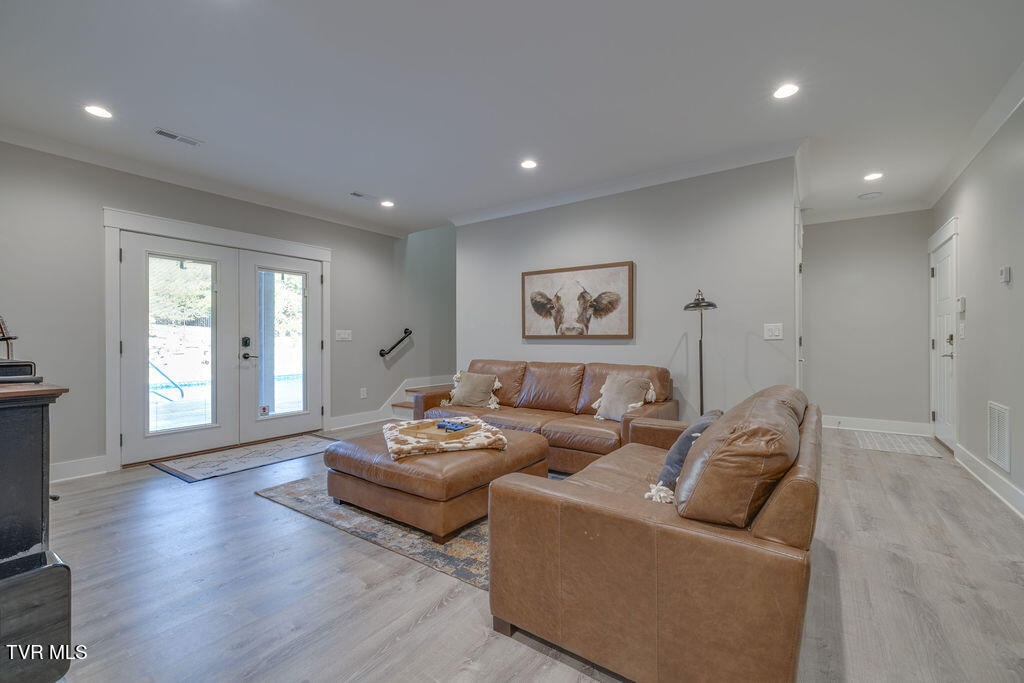 191 Grande Harbor Way