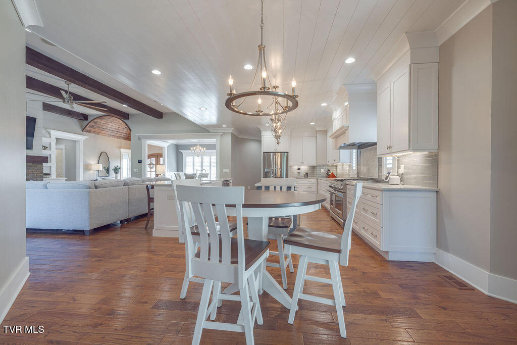 191 Grande Harbor Way