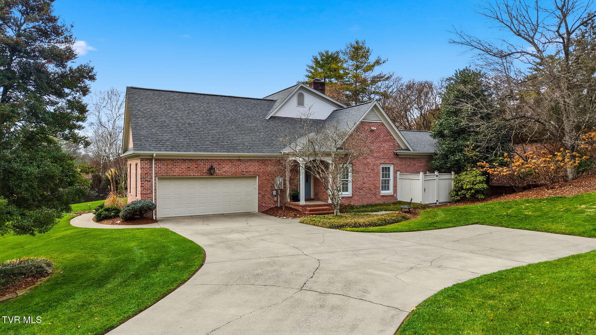 1000 Huntington Court