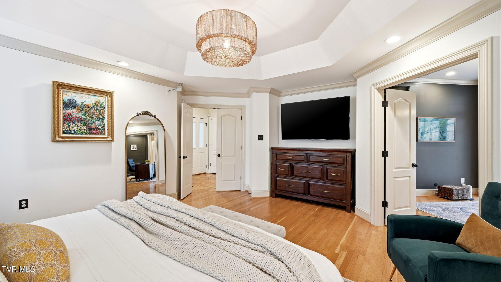 1000 Huntington Court