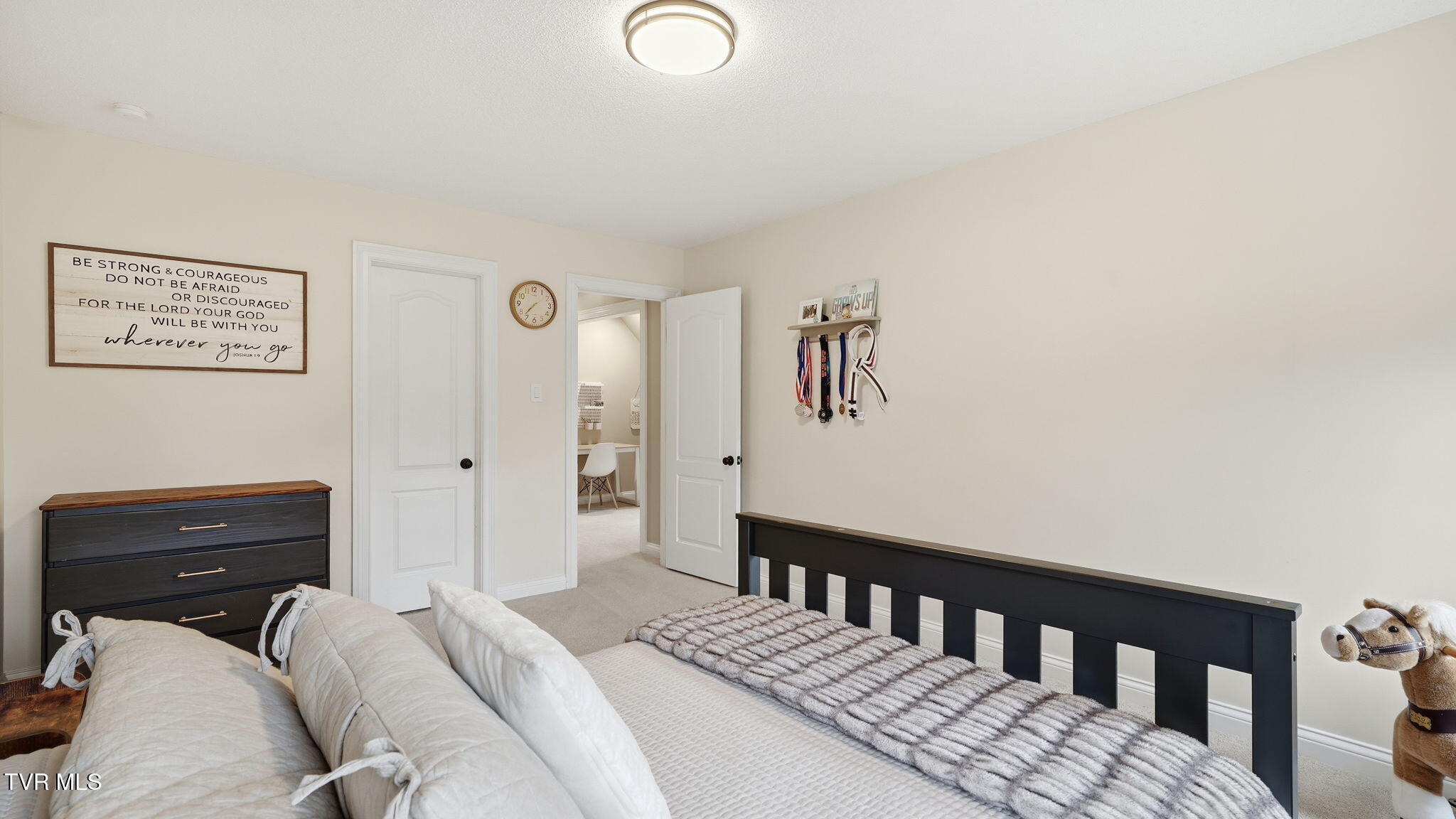 1000 Huntington Court