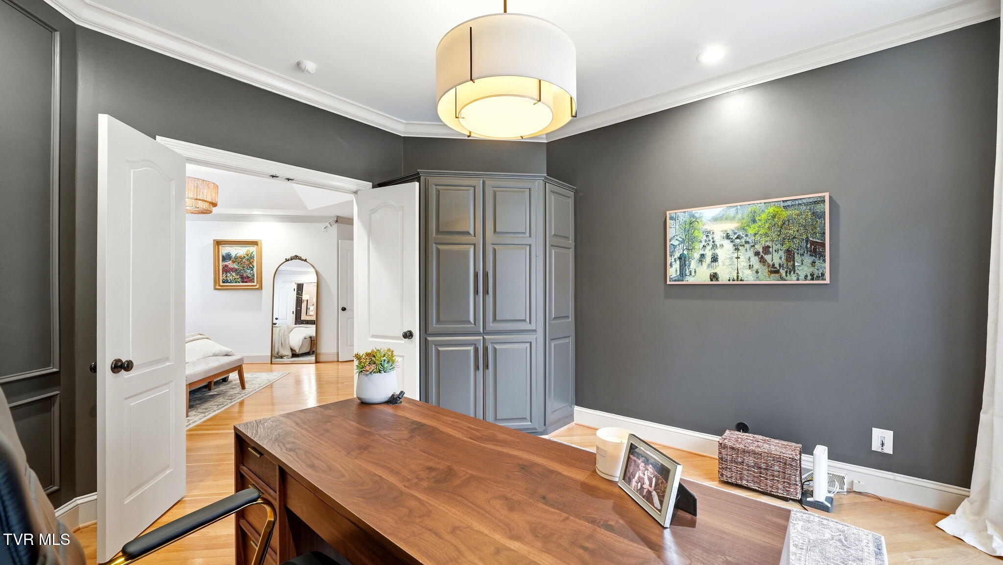 1000 Huntington Court