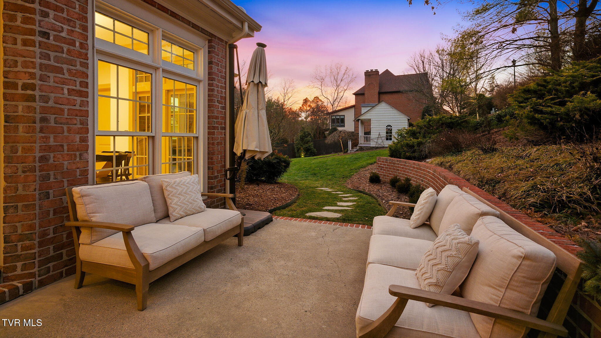 1000 Huntington Court