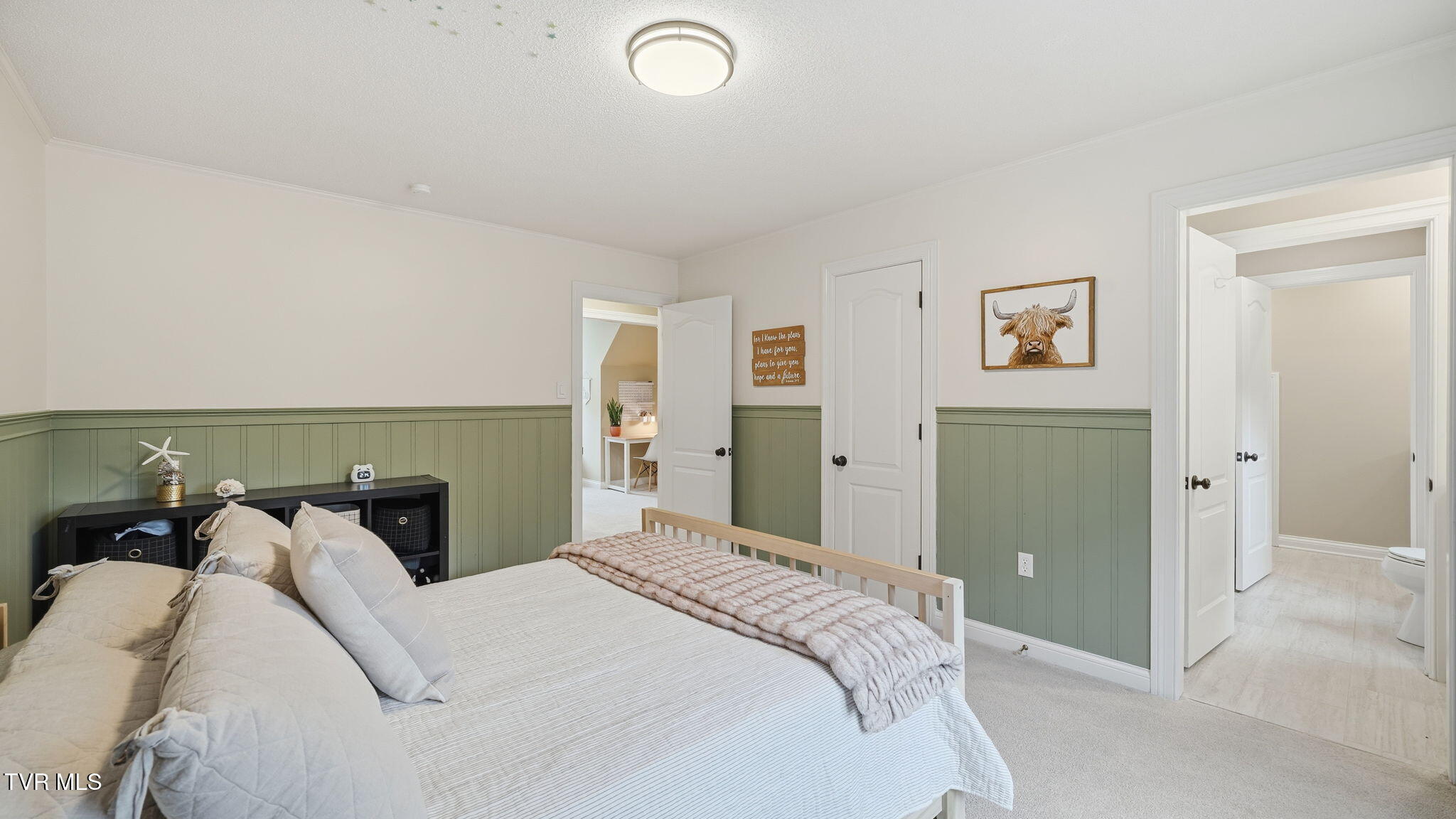 1000 Huntington Court