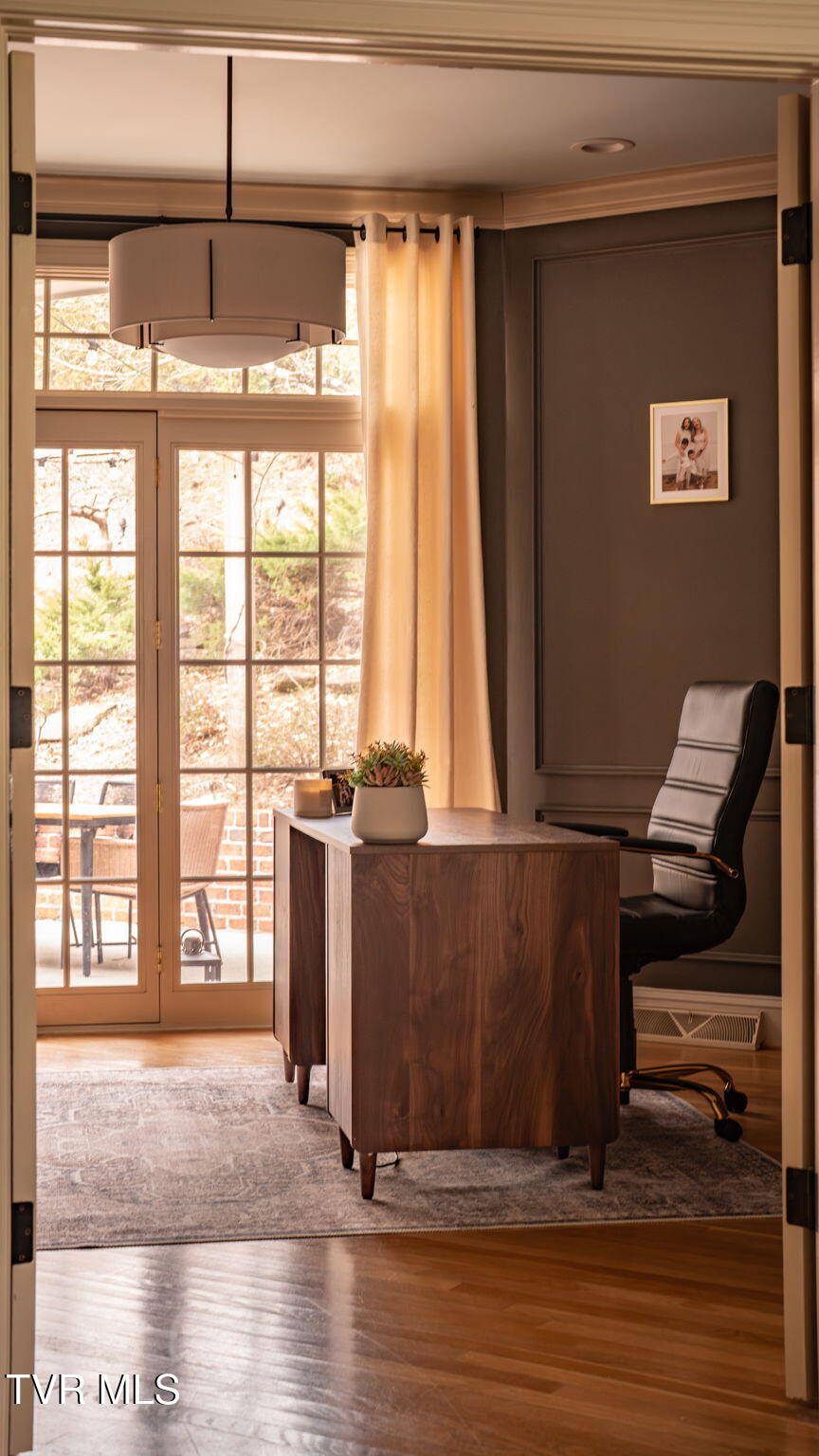 1000 Huntington Court