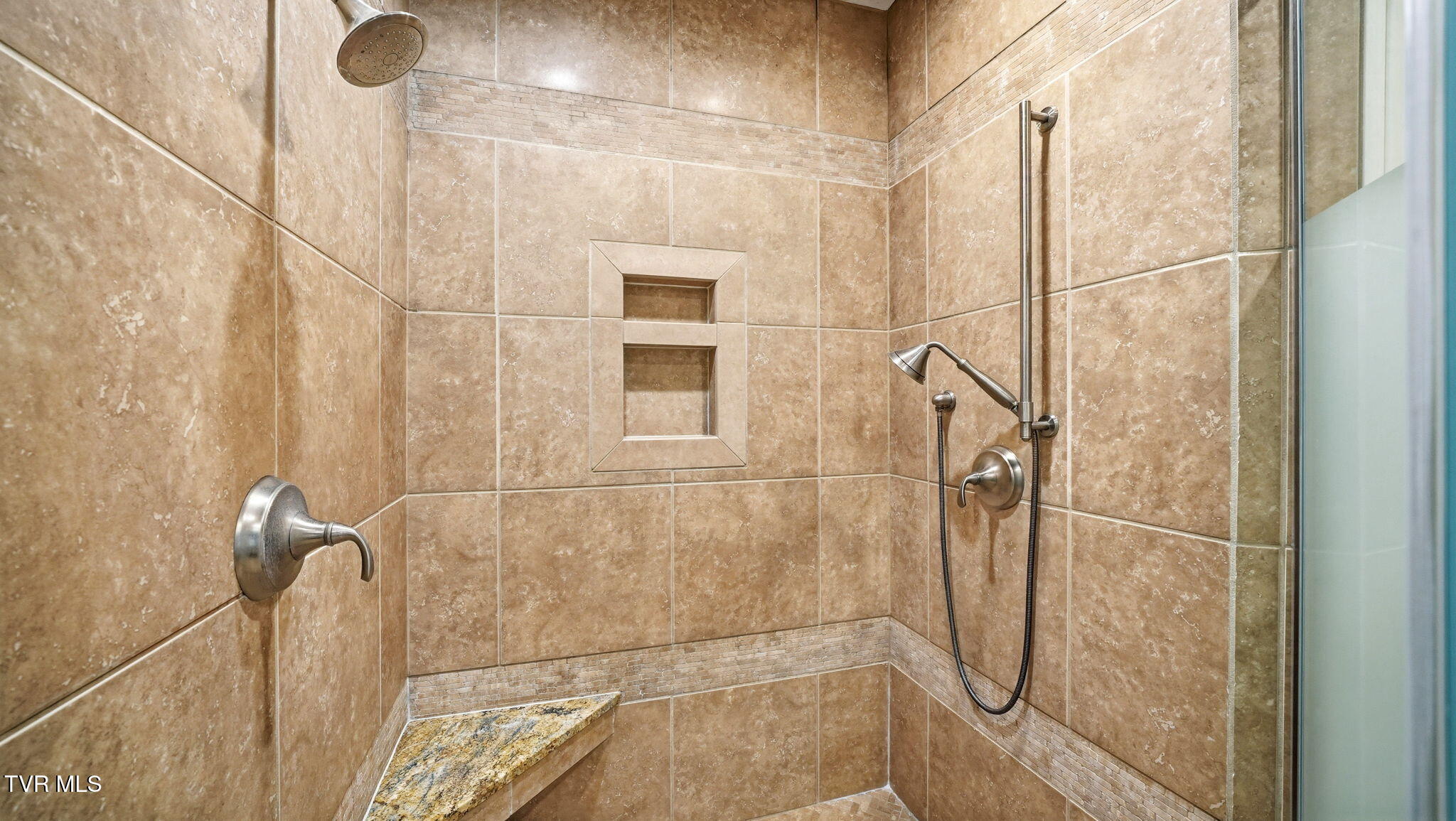 1000 Huntington Court