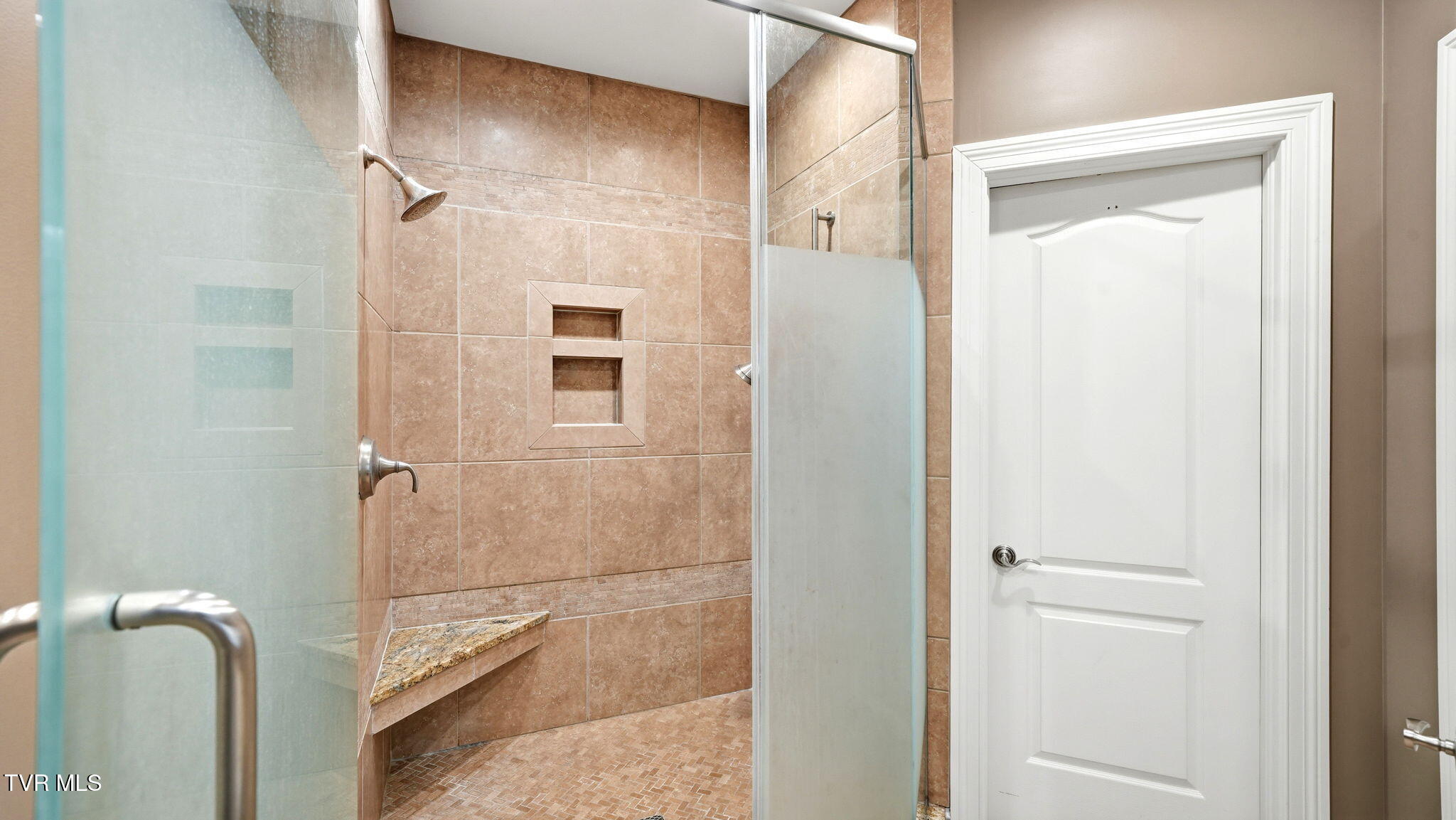 1000 Huntington Court