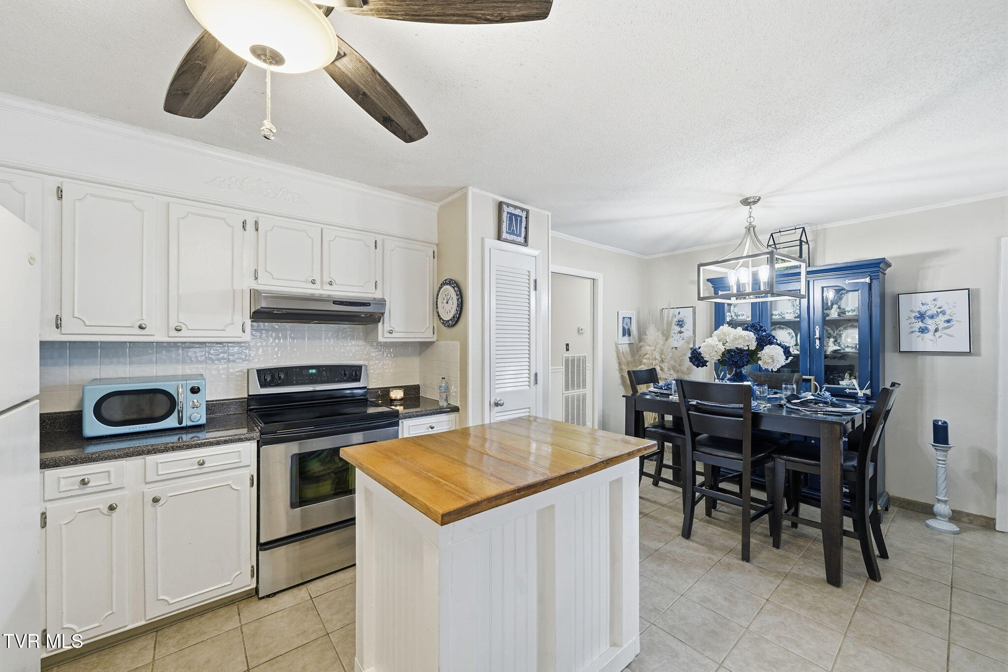 1200 Michigan Avenue