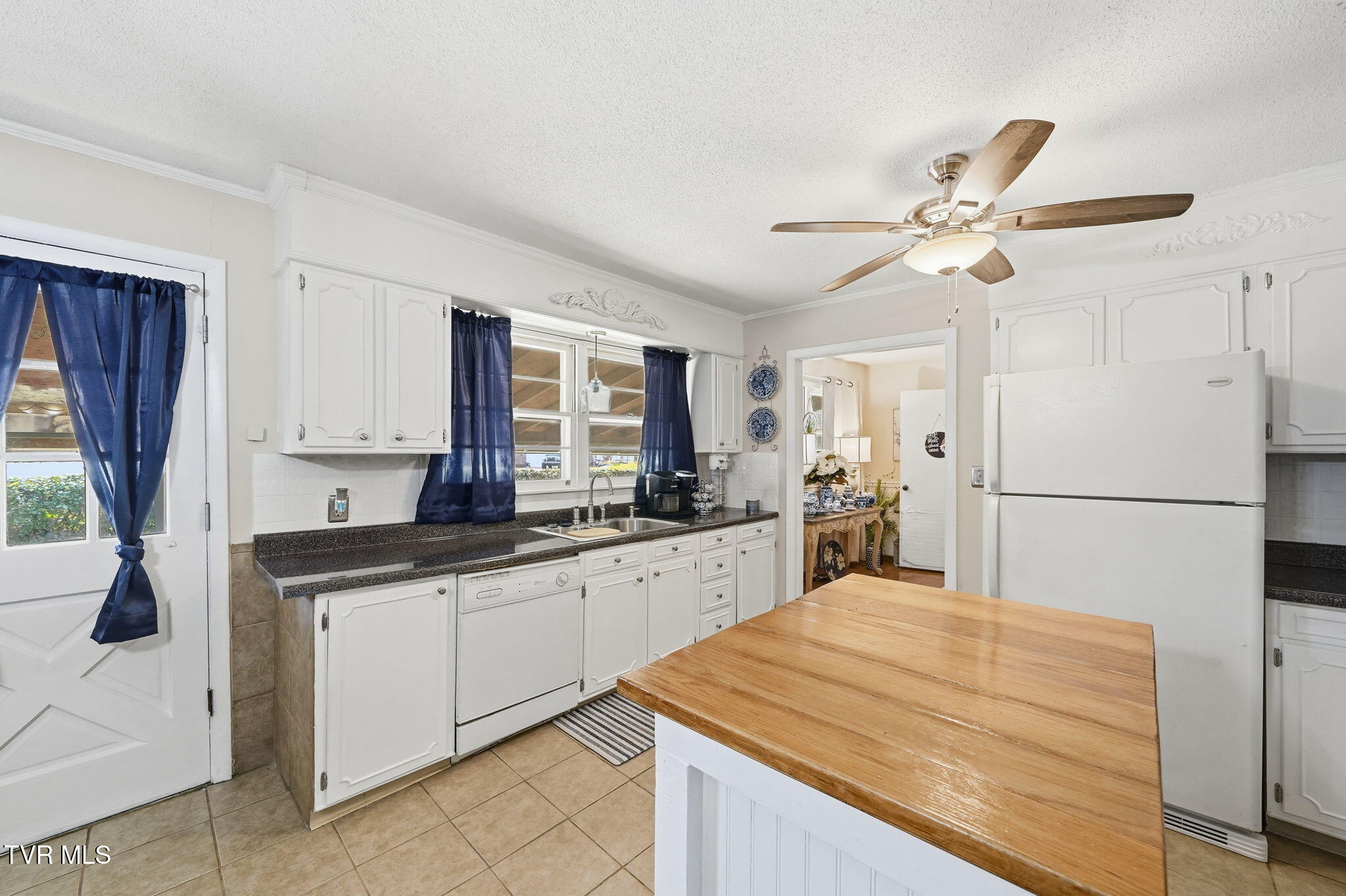 1200 Michigan Avenue