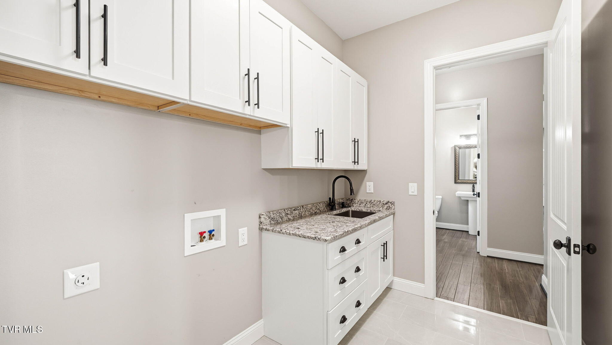 563 Pleasant Valley Road