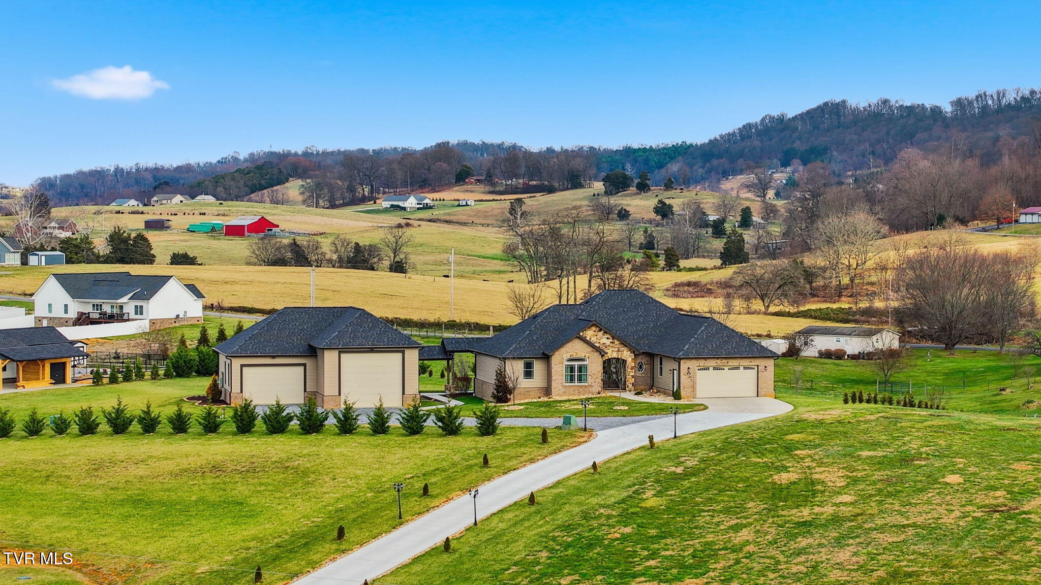 563 Pleasant Valley Road