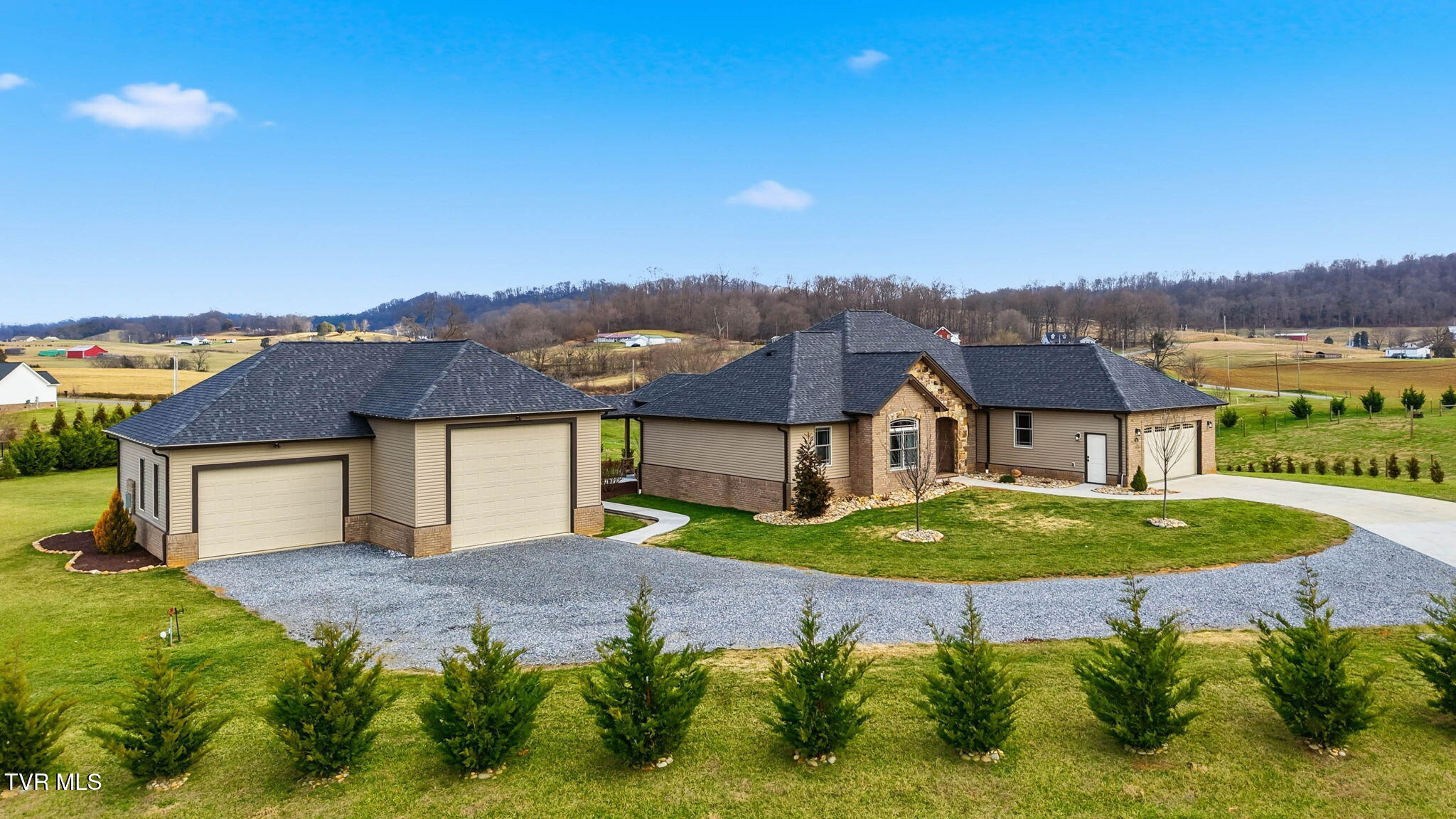 563 Pleasant Valley Road