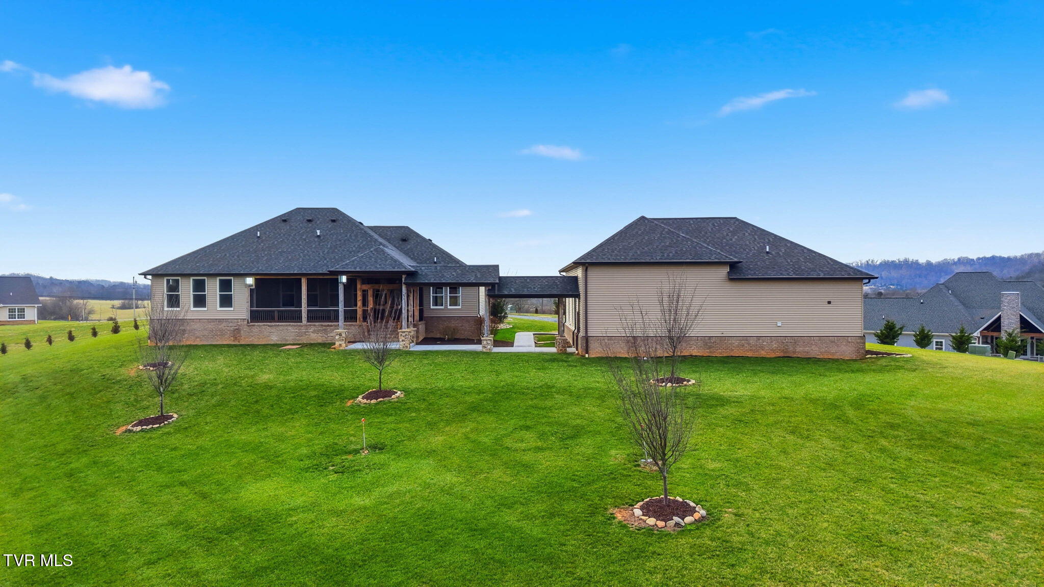 563 Pleasant Valley Road