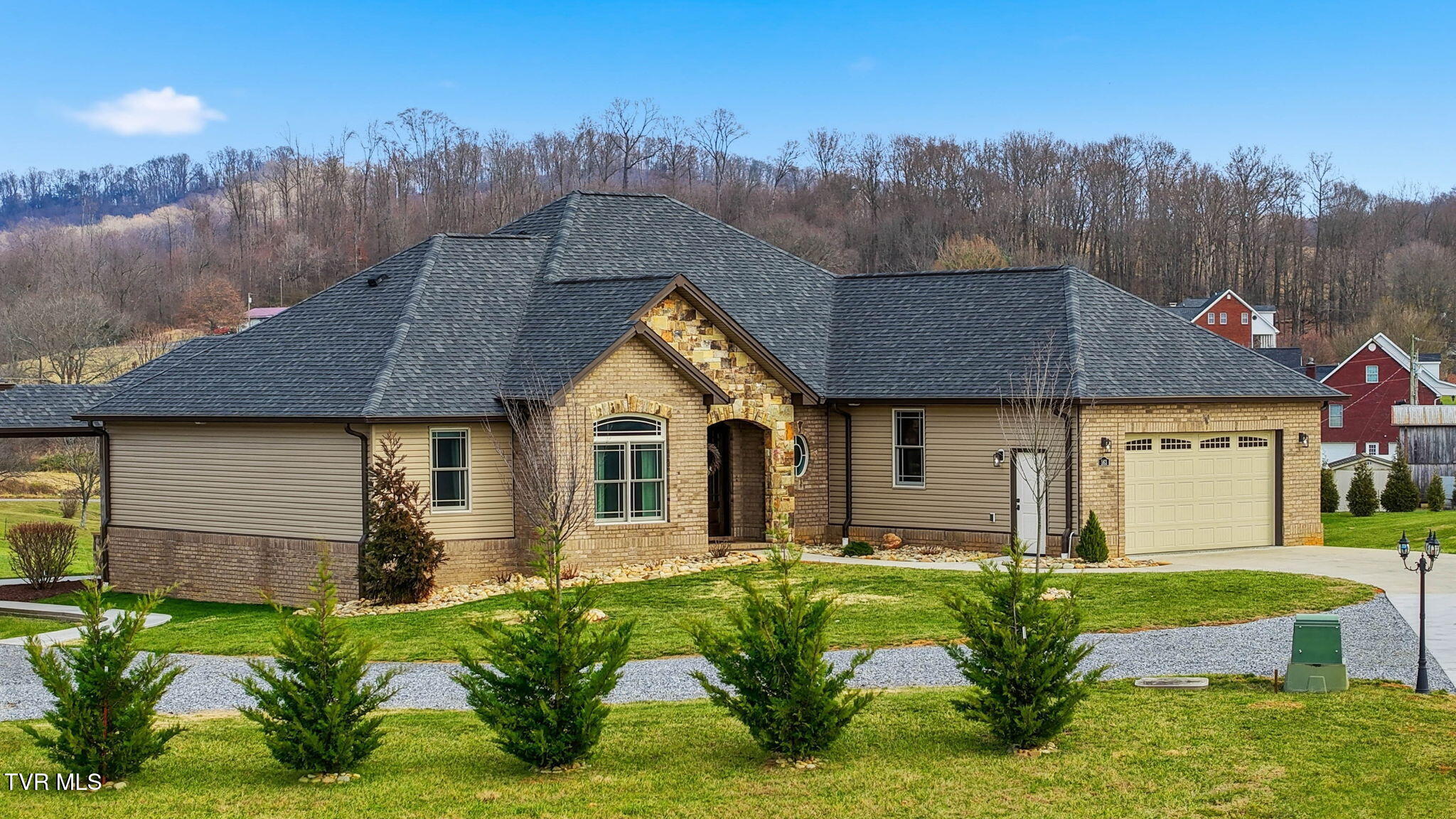 563 Pleasant Valley Road