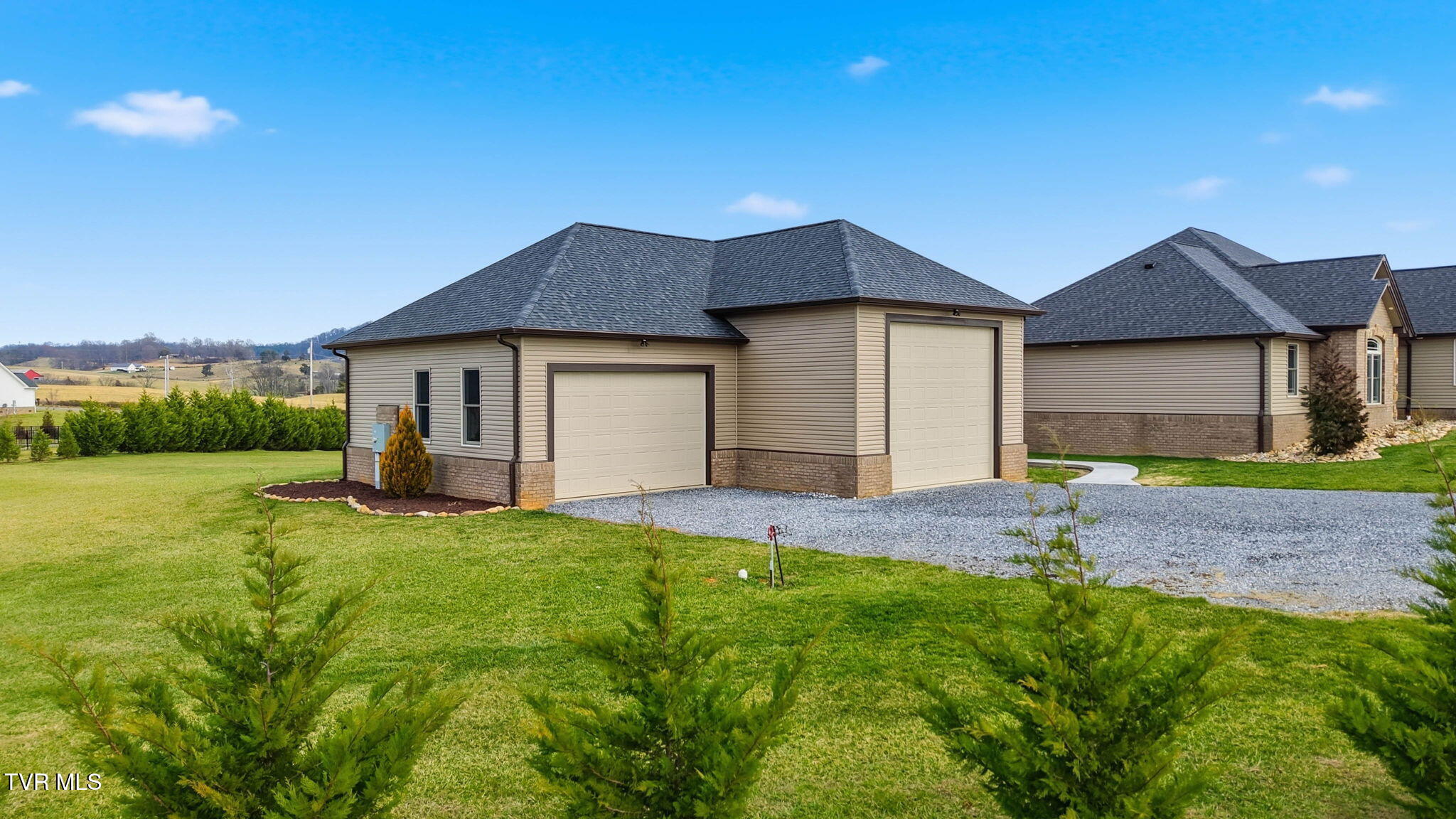 563 Pleasant Valley Road