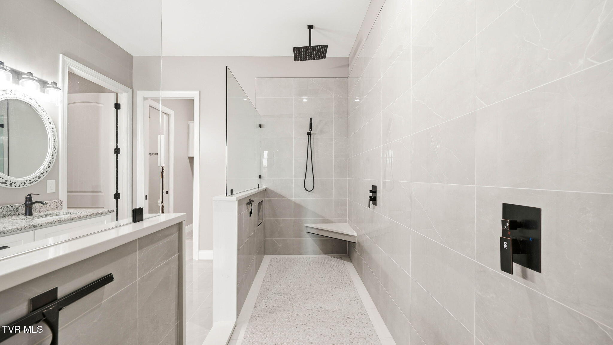 563 Pleasant Valley Road