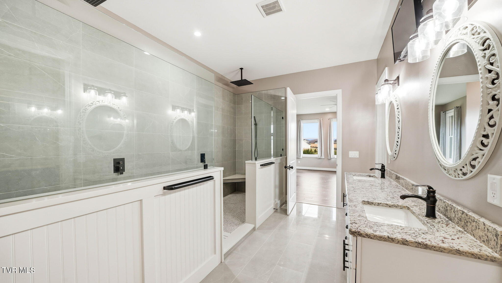 563 Pleasant Valley Road