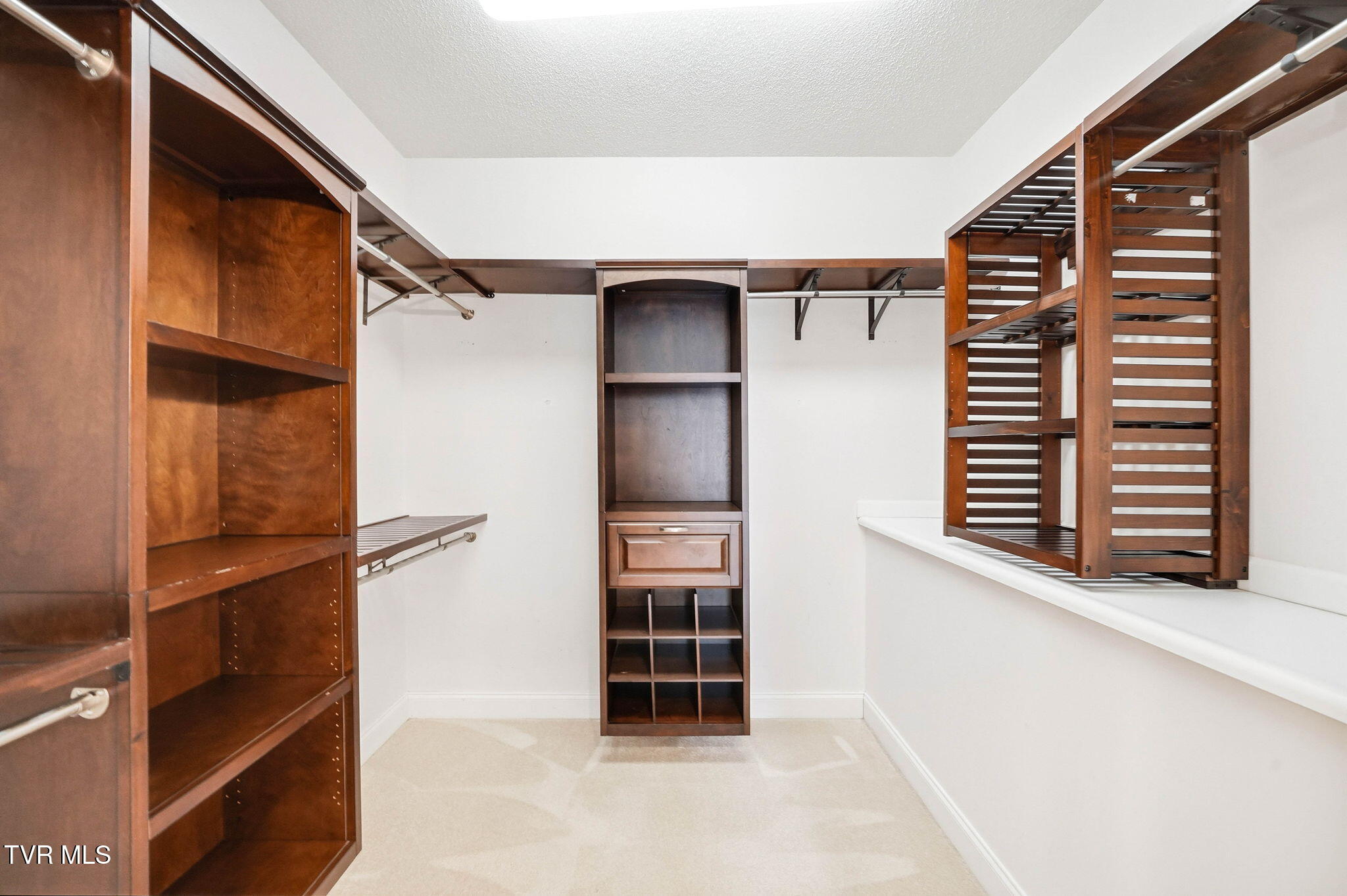 2070 King College Road