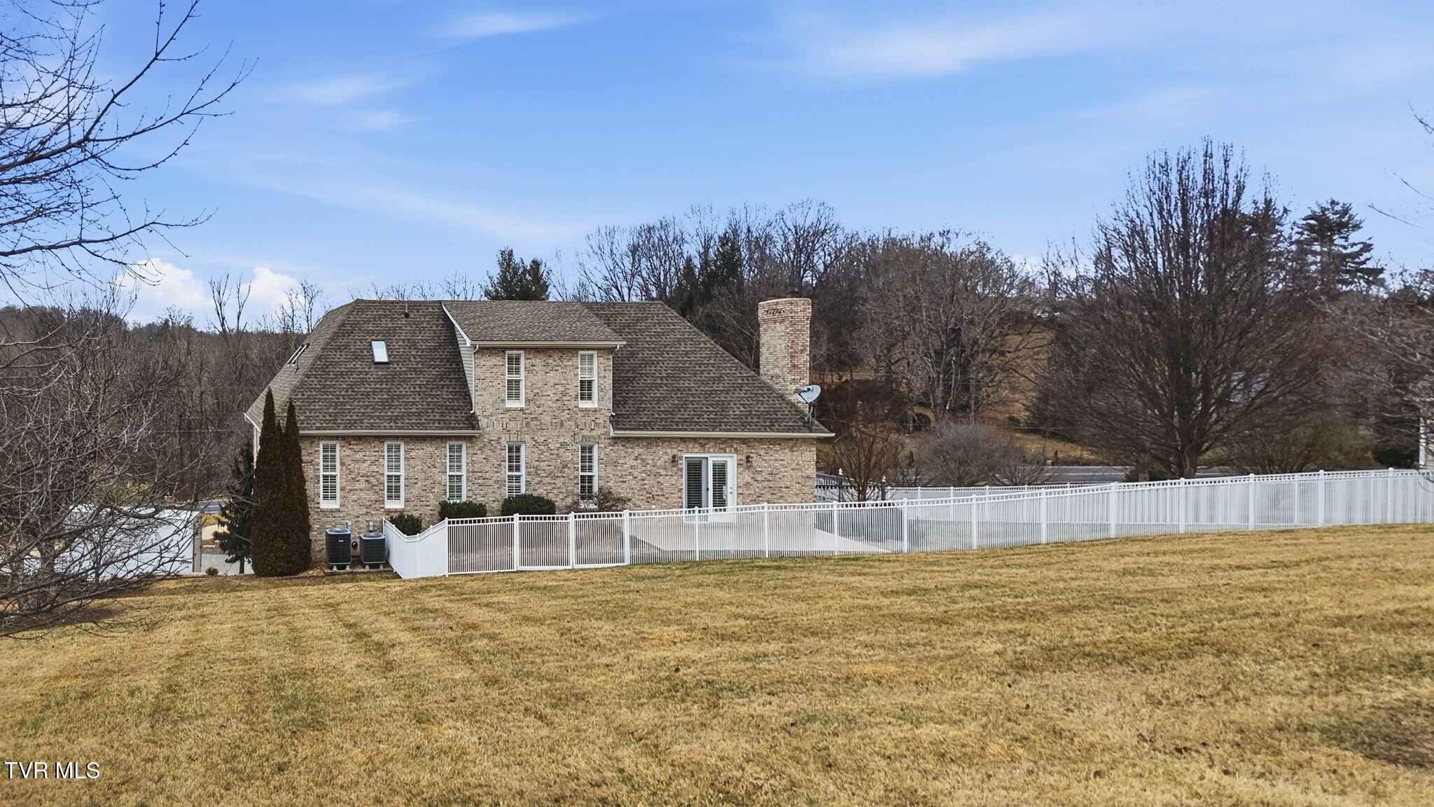 2070 King College Road