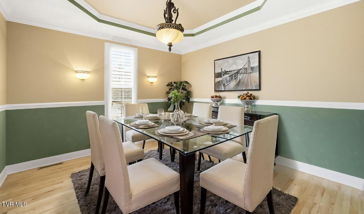 2070 King College Road