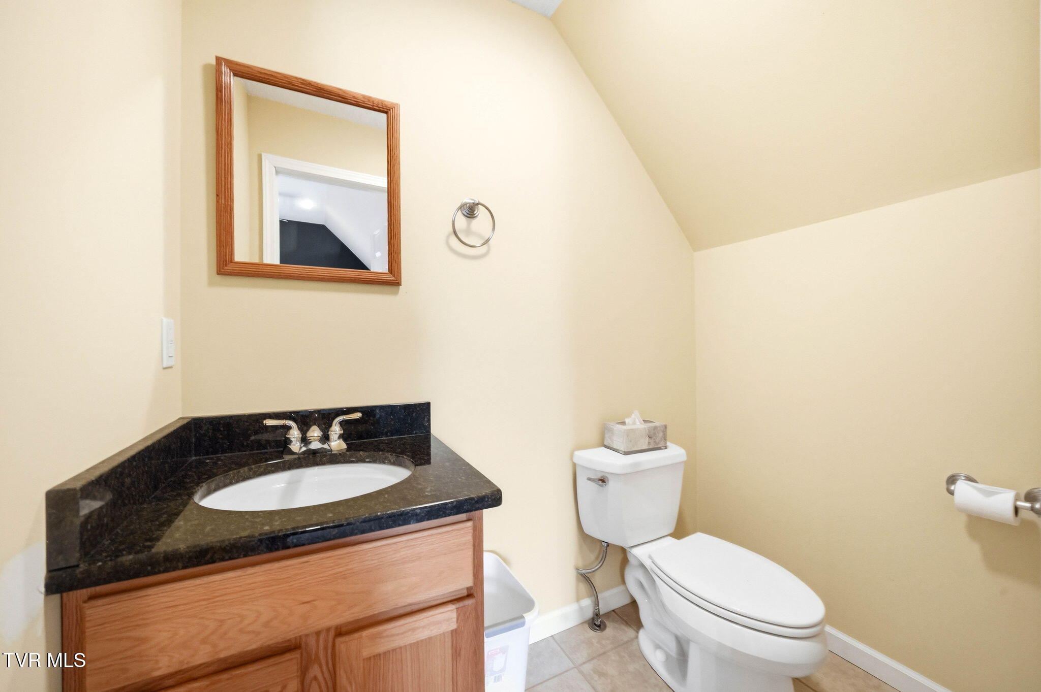 2070 King College Road