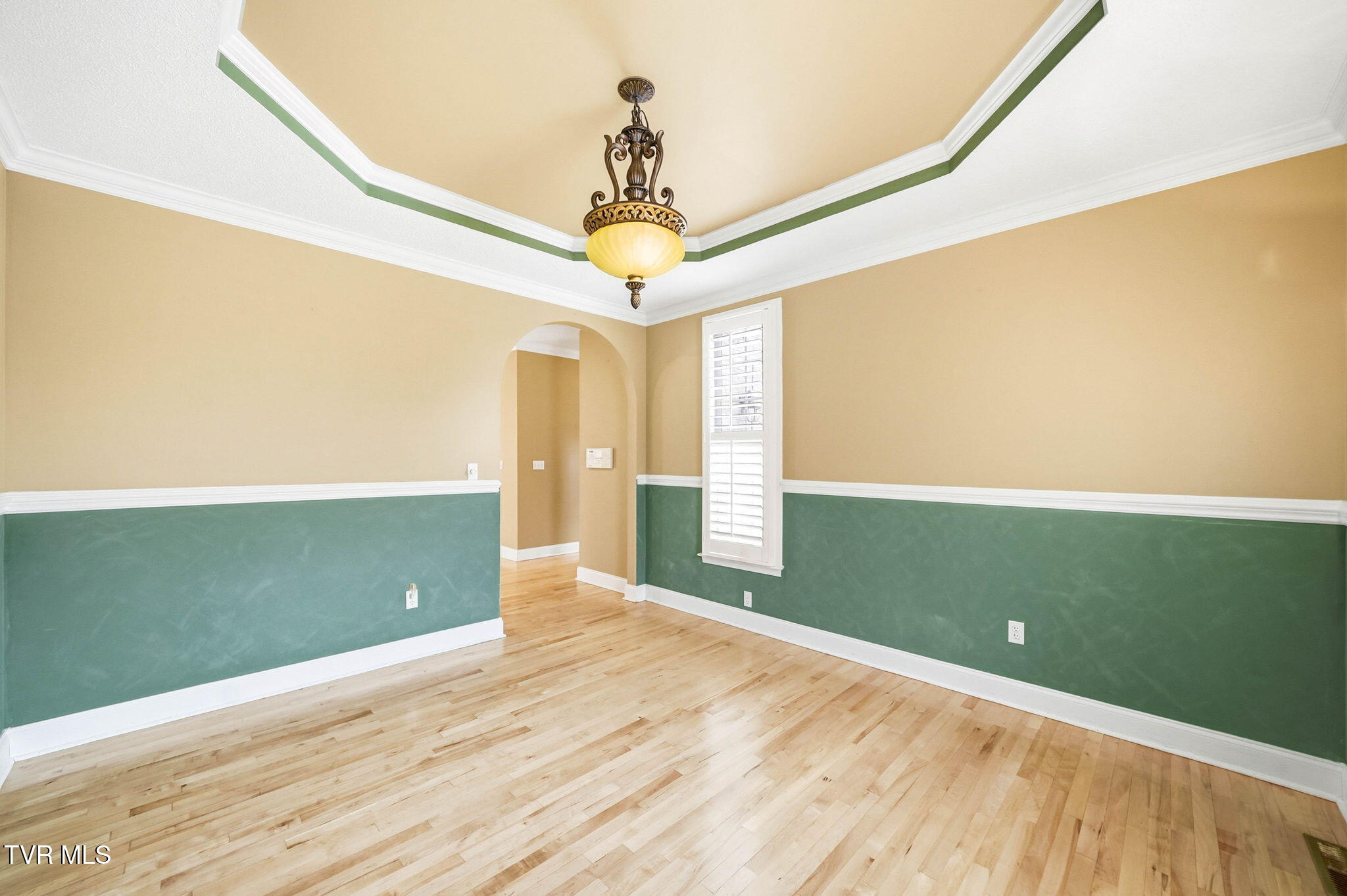 2070 King College Road