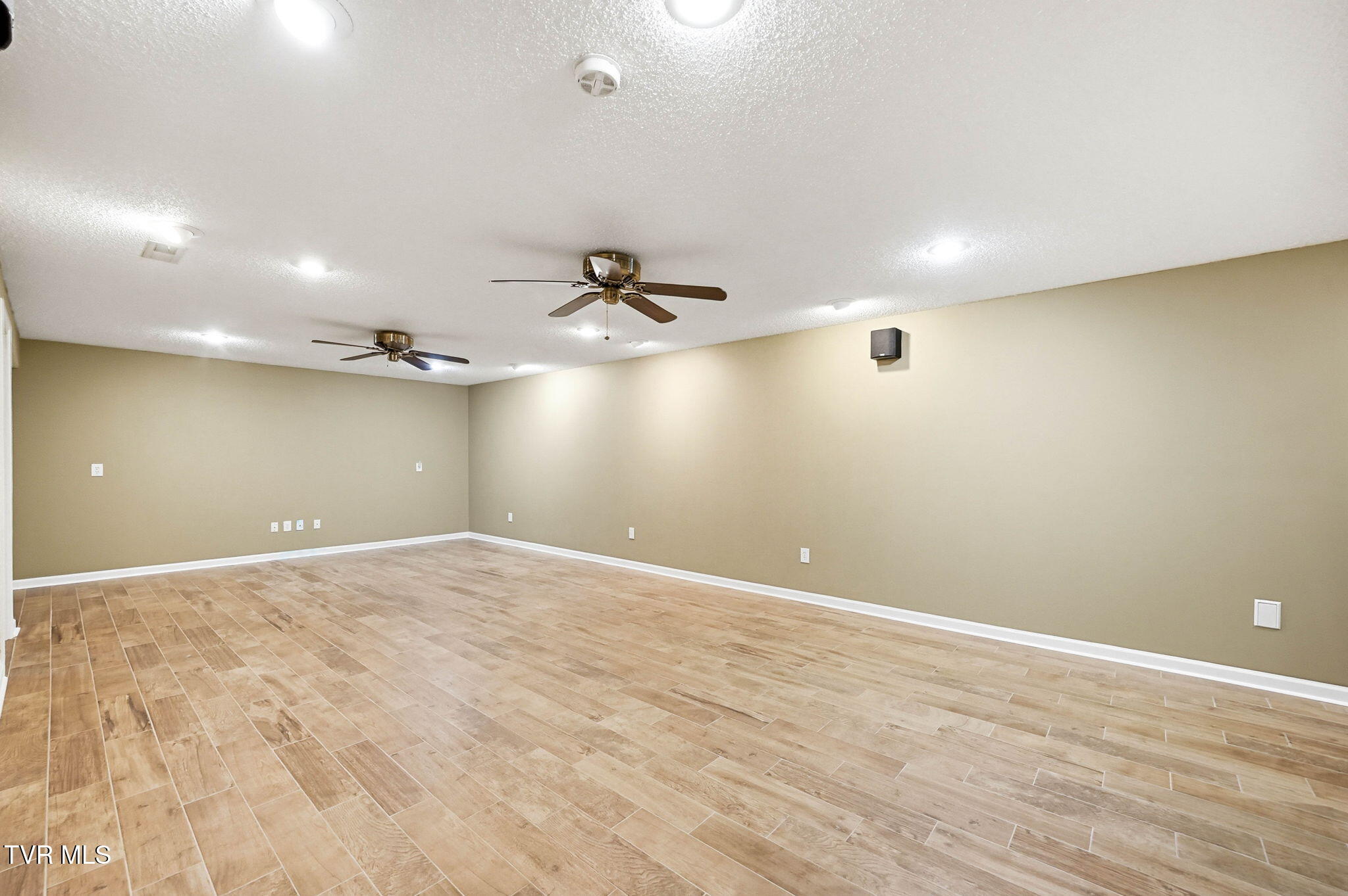 2070 King College Road