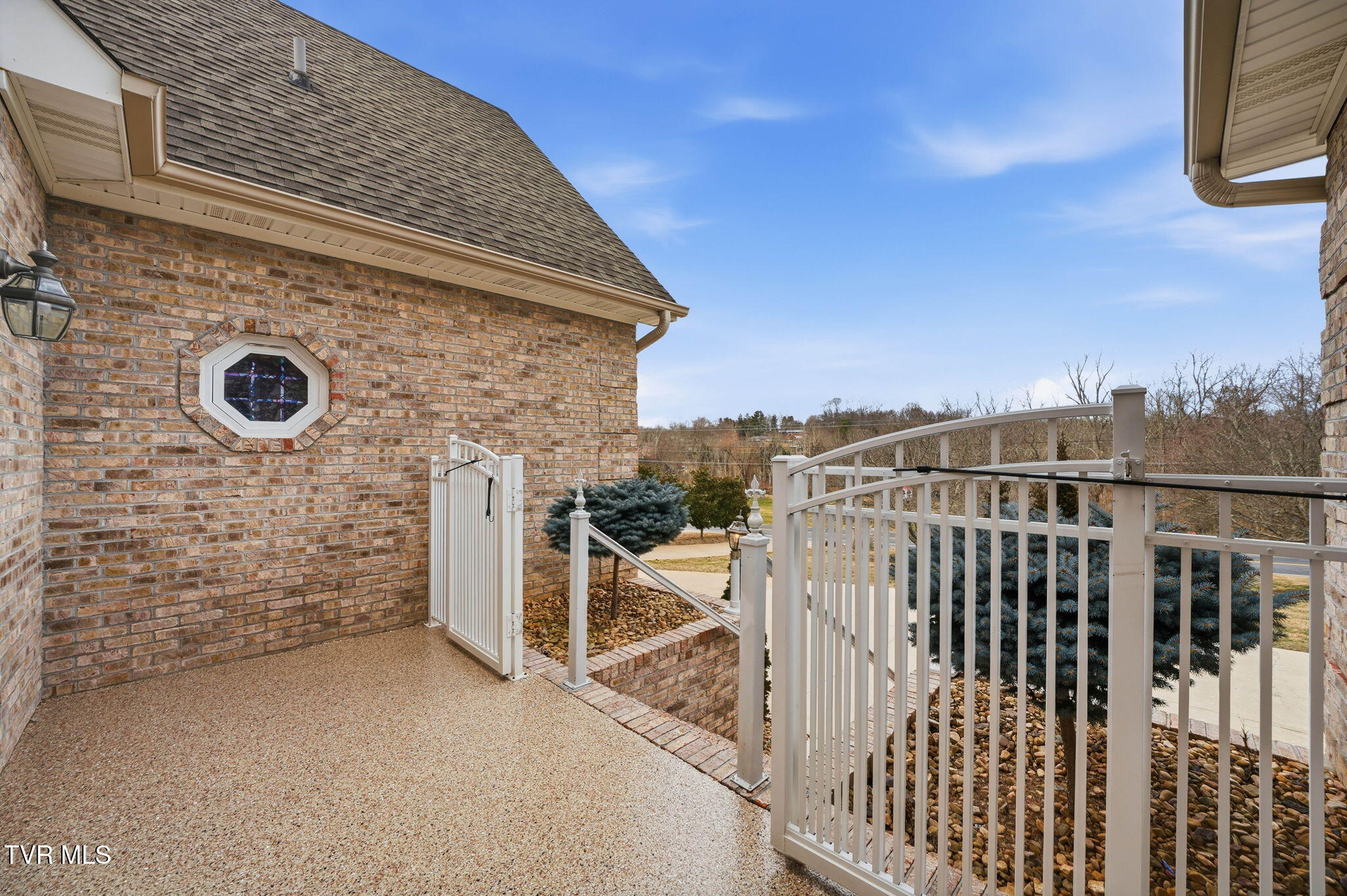 2070 King College Road