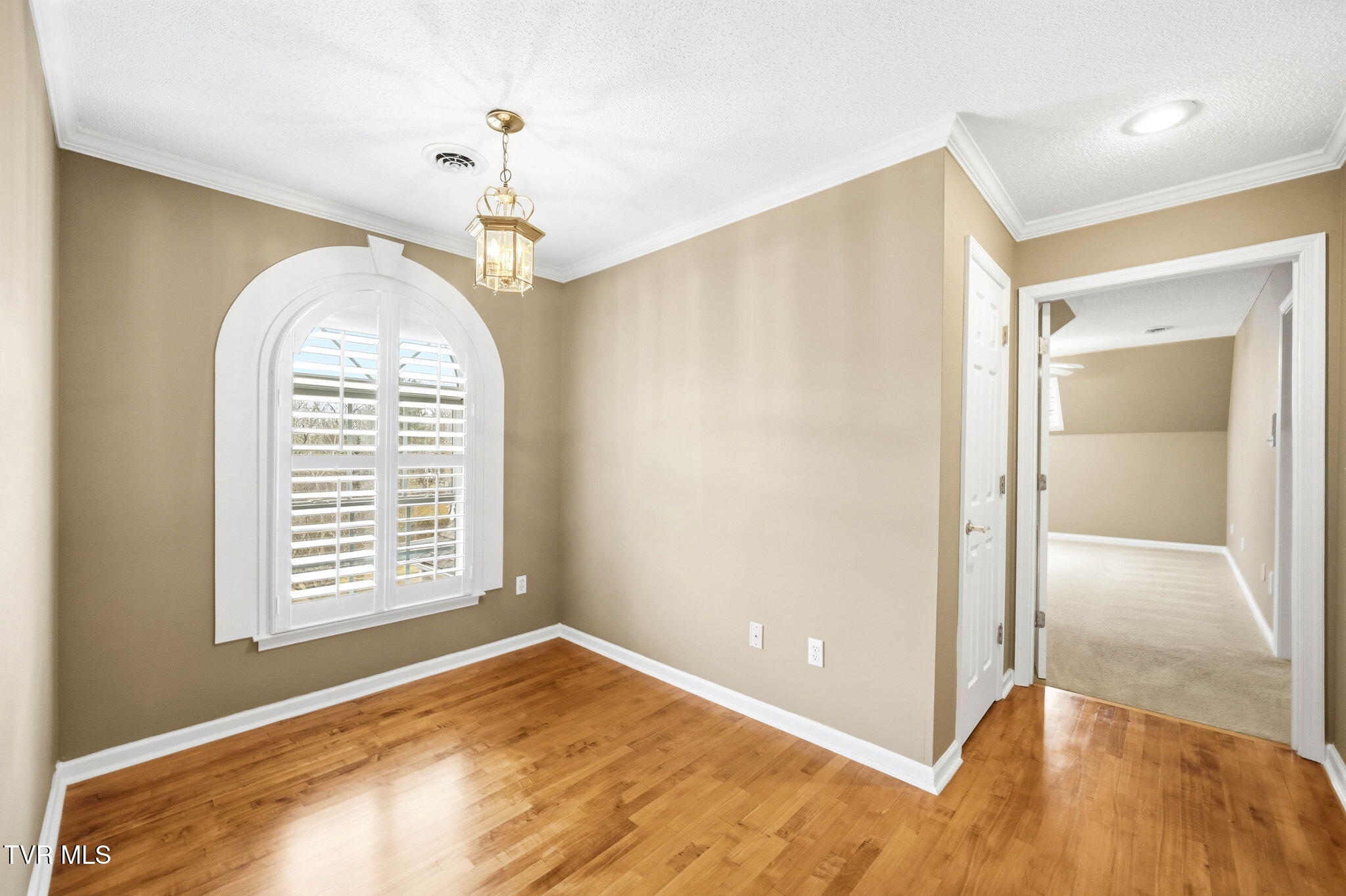 2070 King College Road