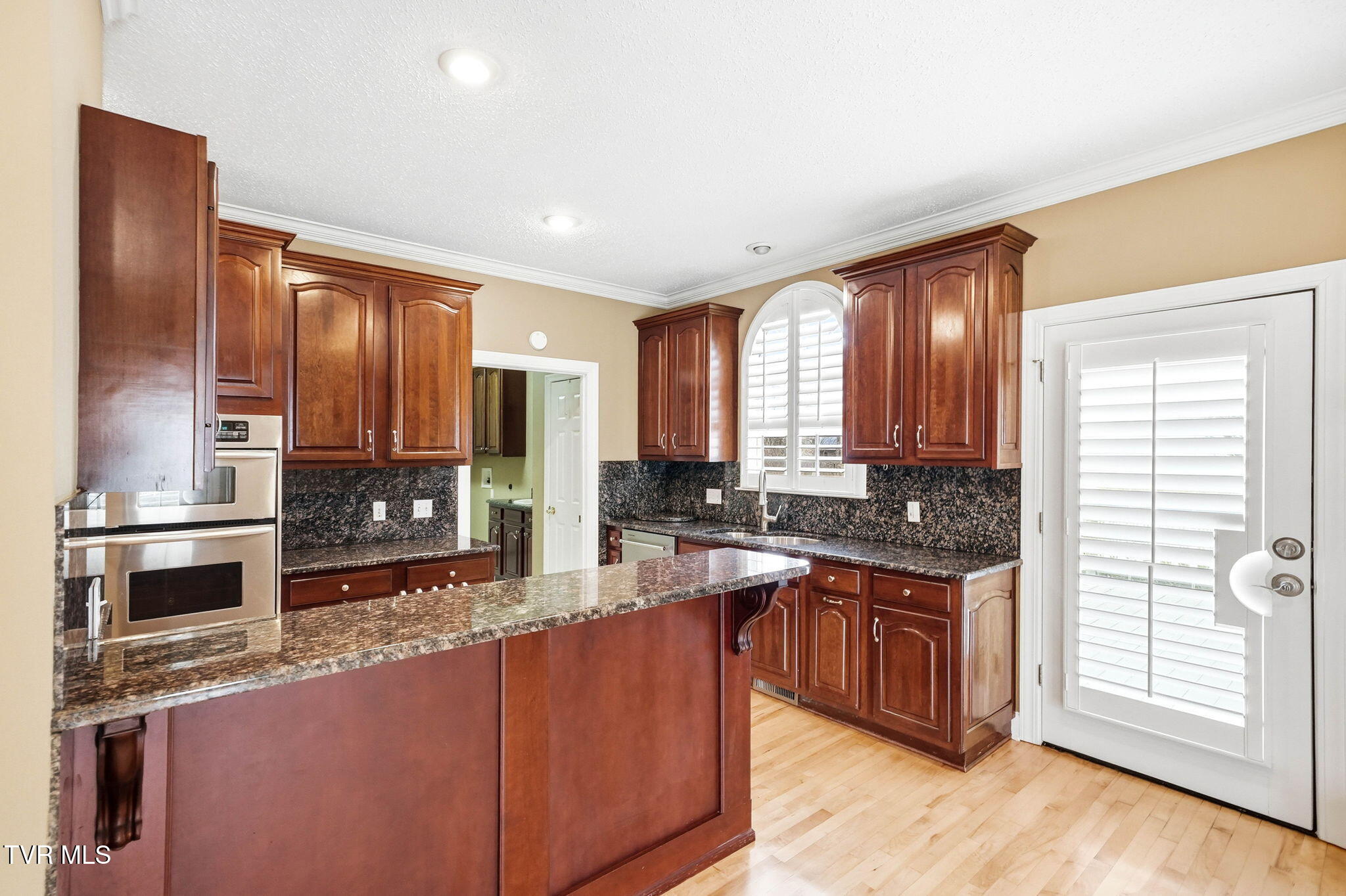 2070 King College Road