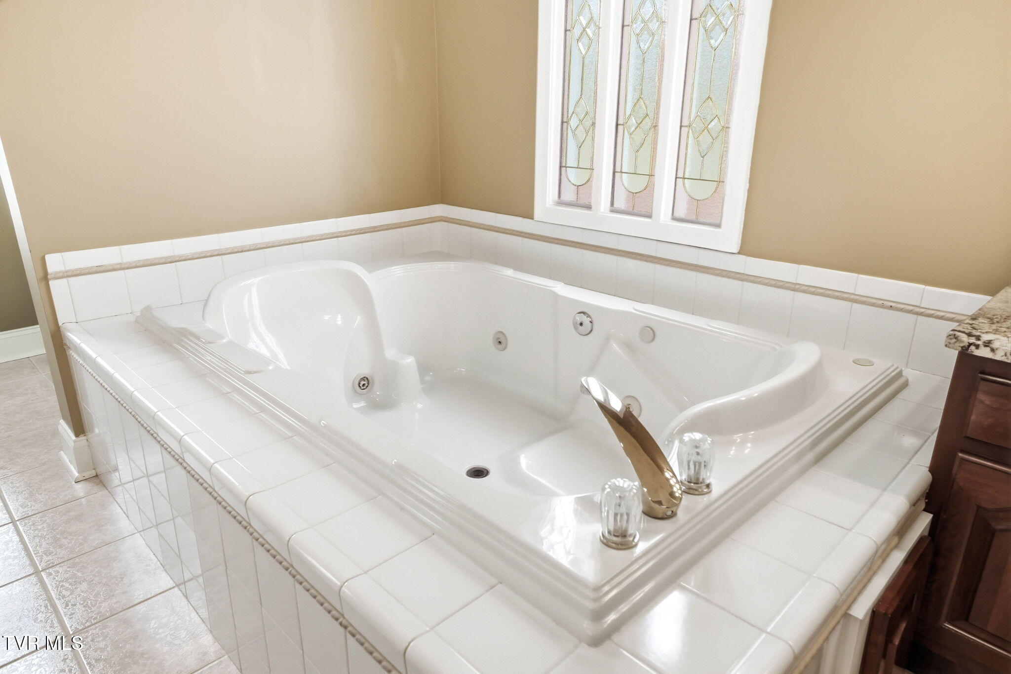 2070 King College Road