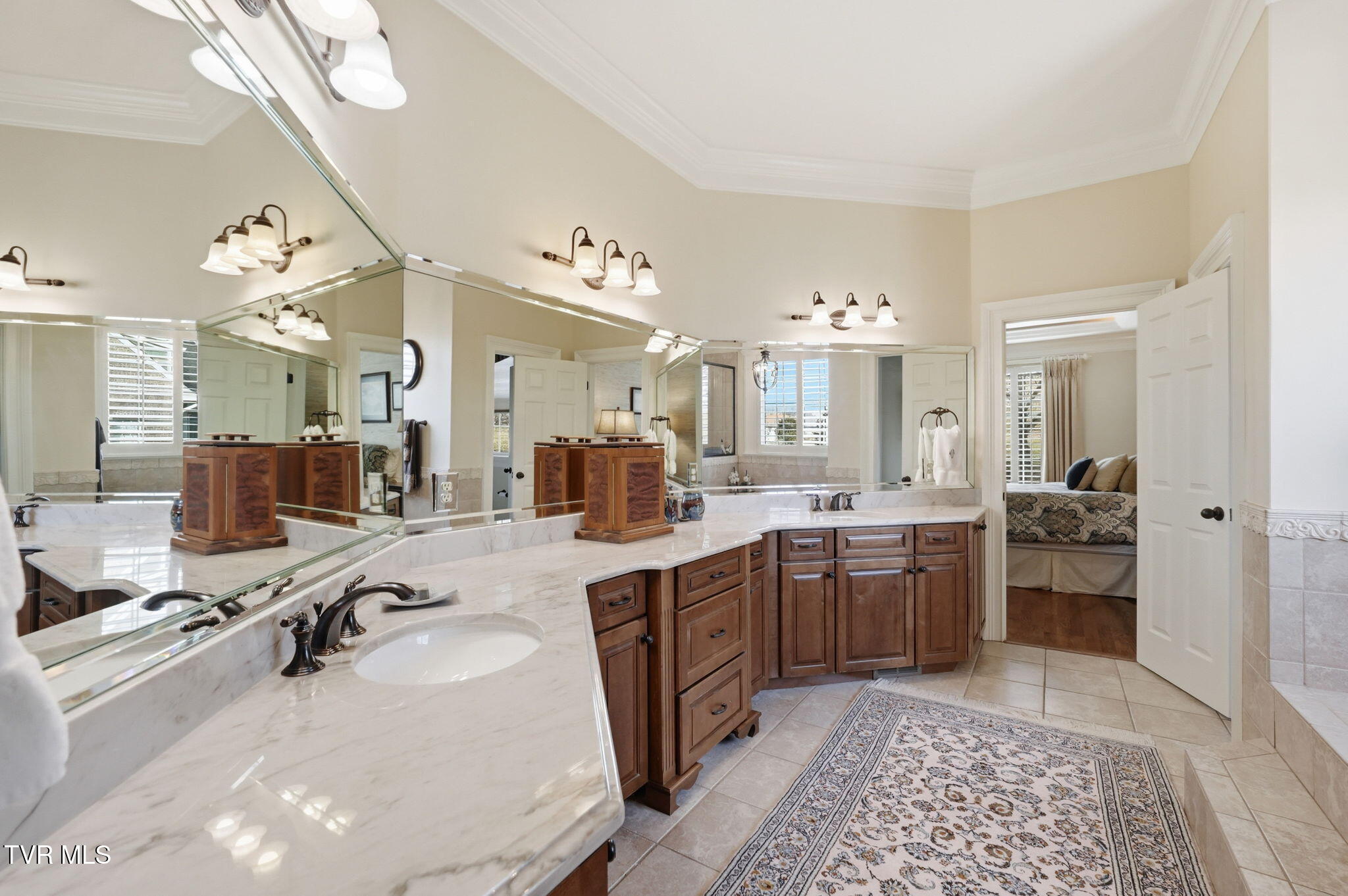 114 Highland Gate Drive