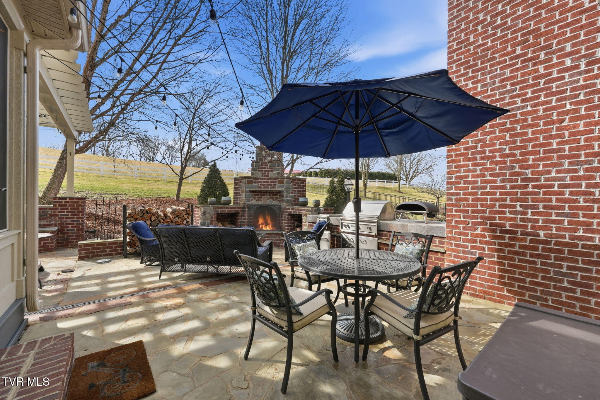 114 Highland Gate Drive