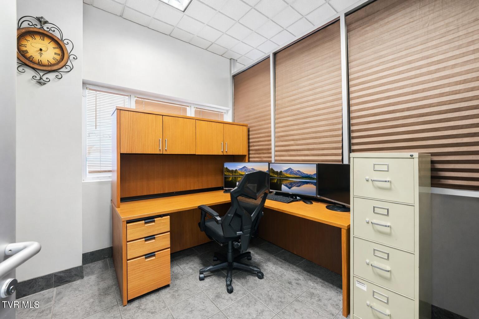 2214 West Elk Avenue