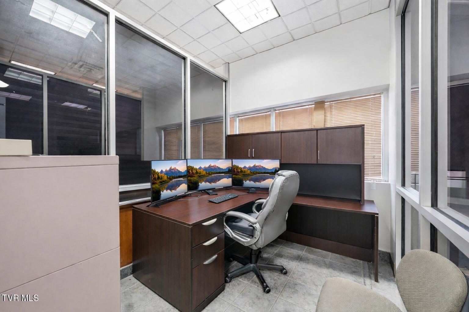 2214 West Elk Avenue