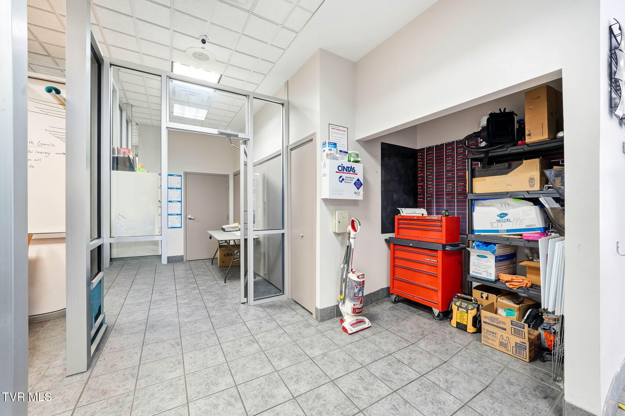 2214 West Elk Avenue