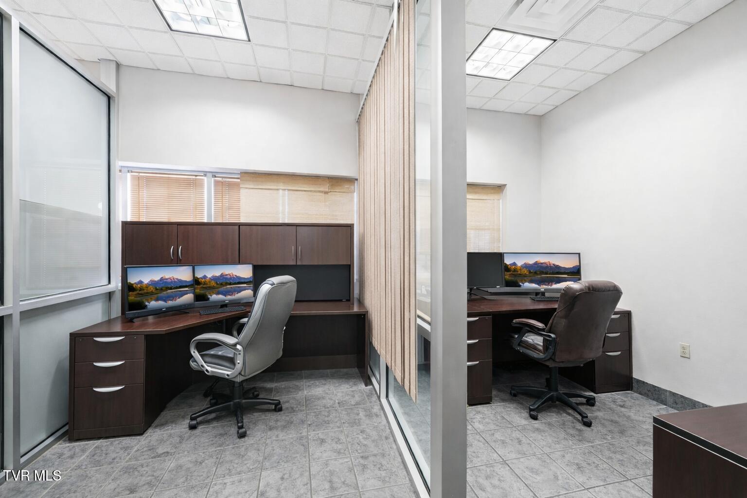 2214 West Elk Avenue