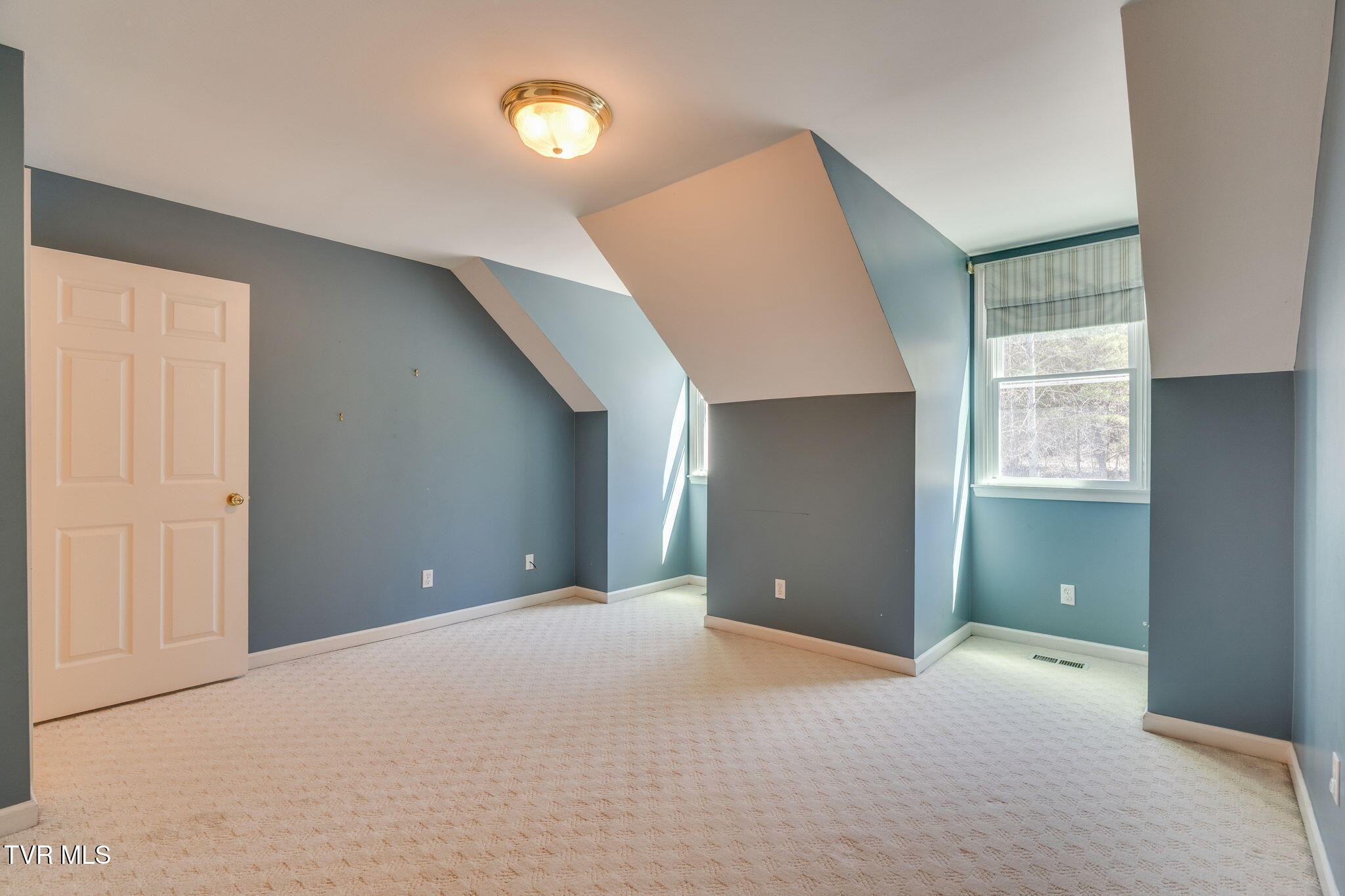 303 Breckenridge Trace 303