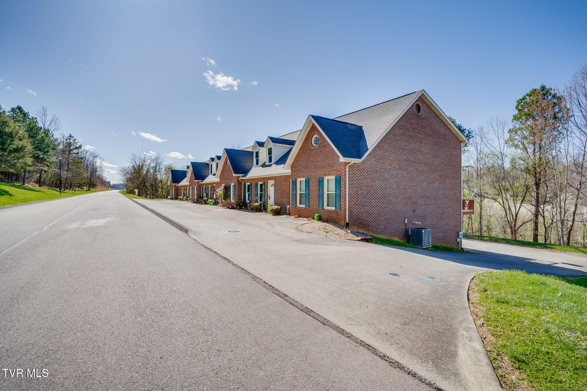 303 Breckenridge Trace 303