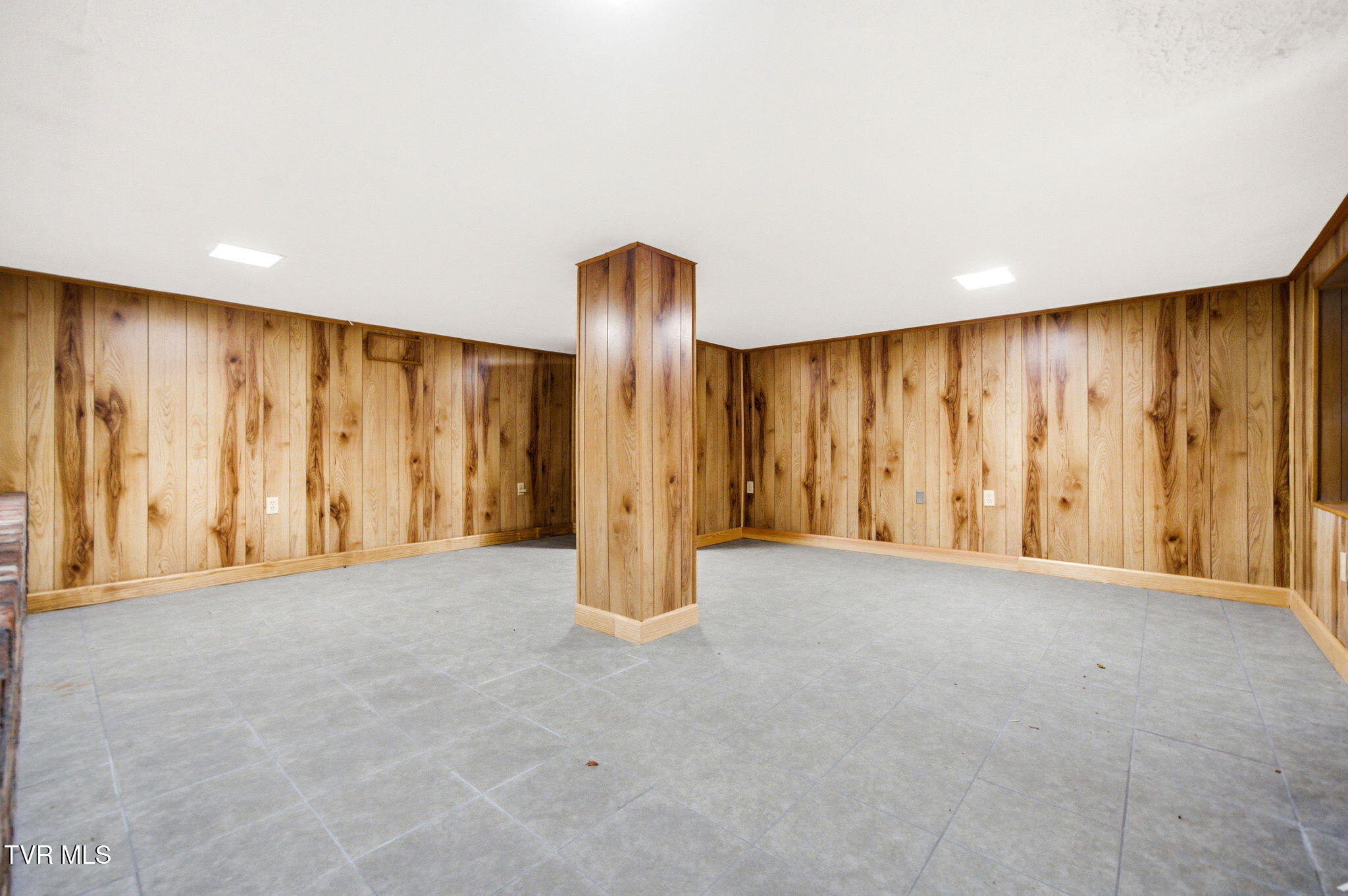 307 Tween Hills Road