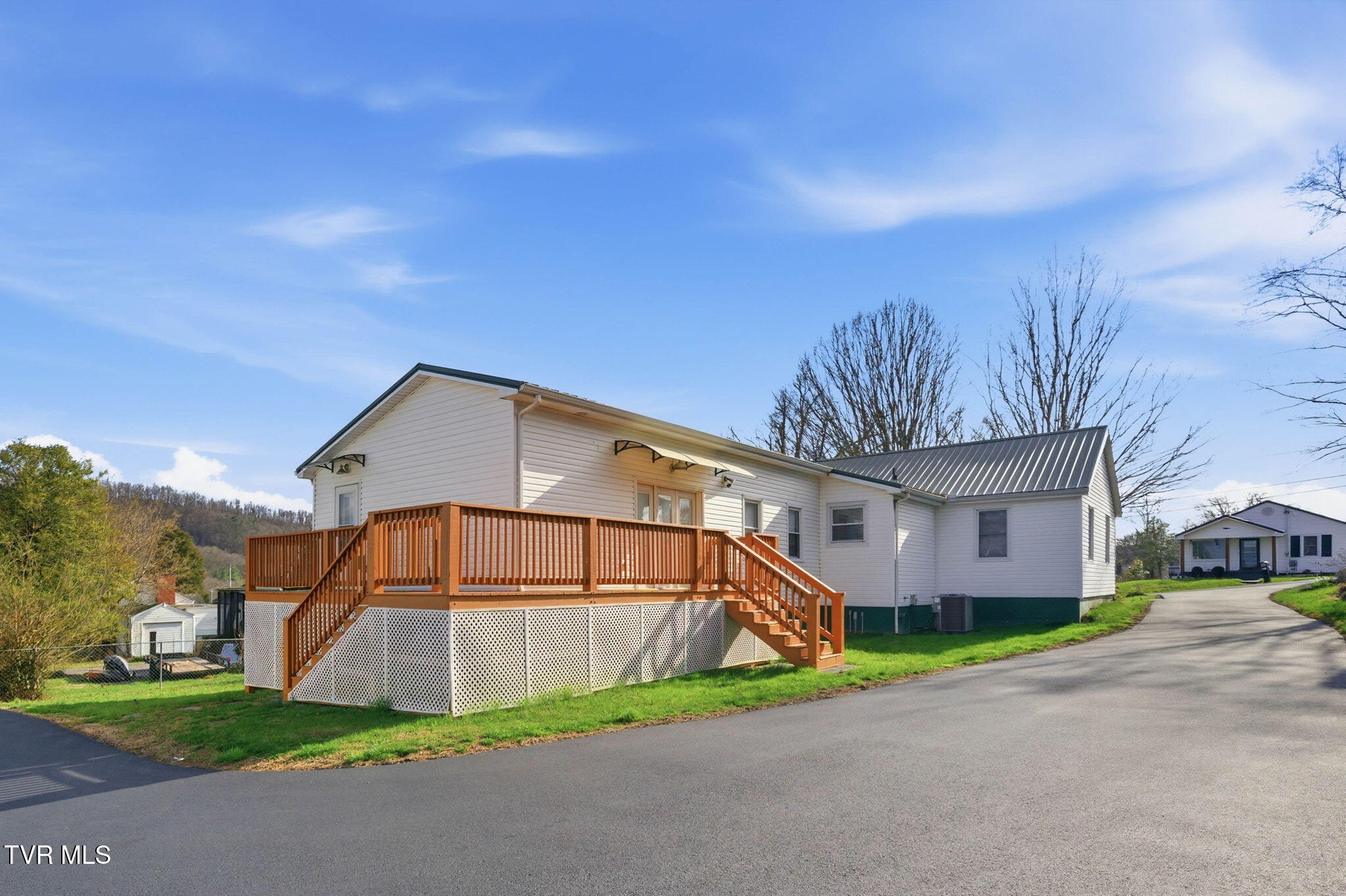 307 Tween Hills Road