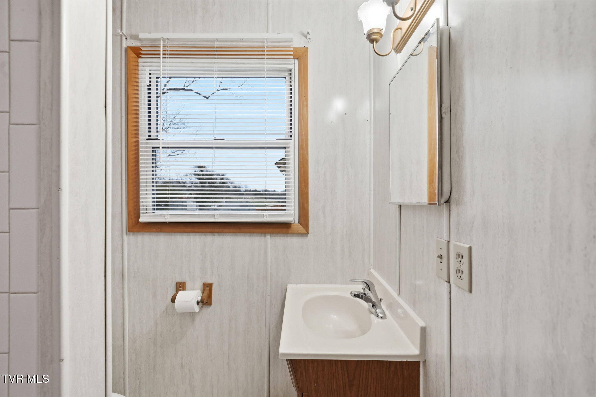 307 Tween Hills Road