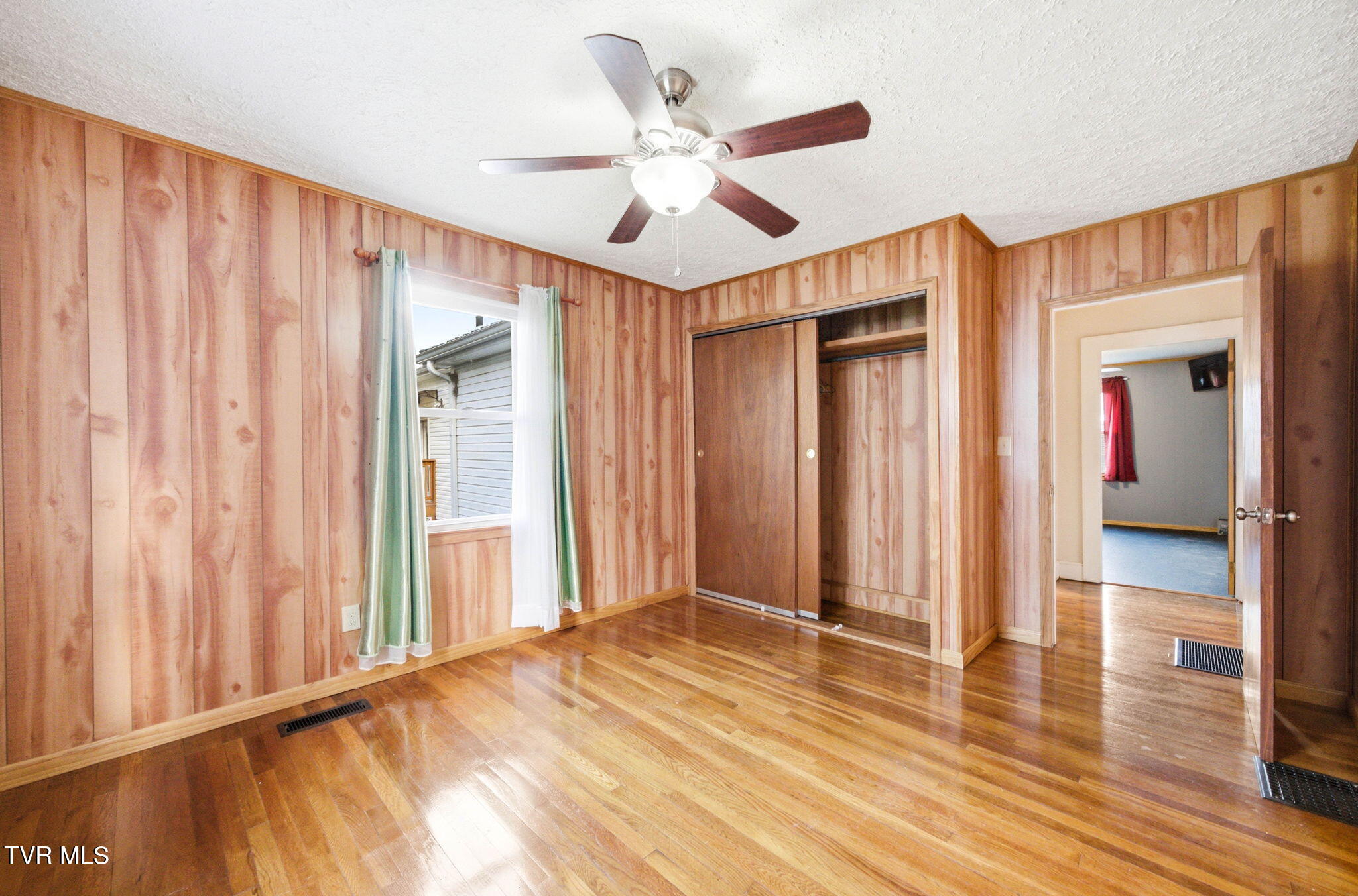 307 Tween Hills Road