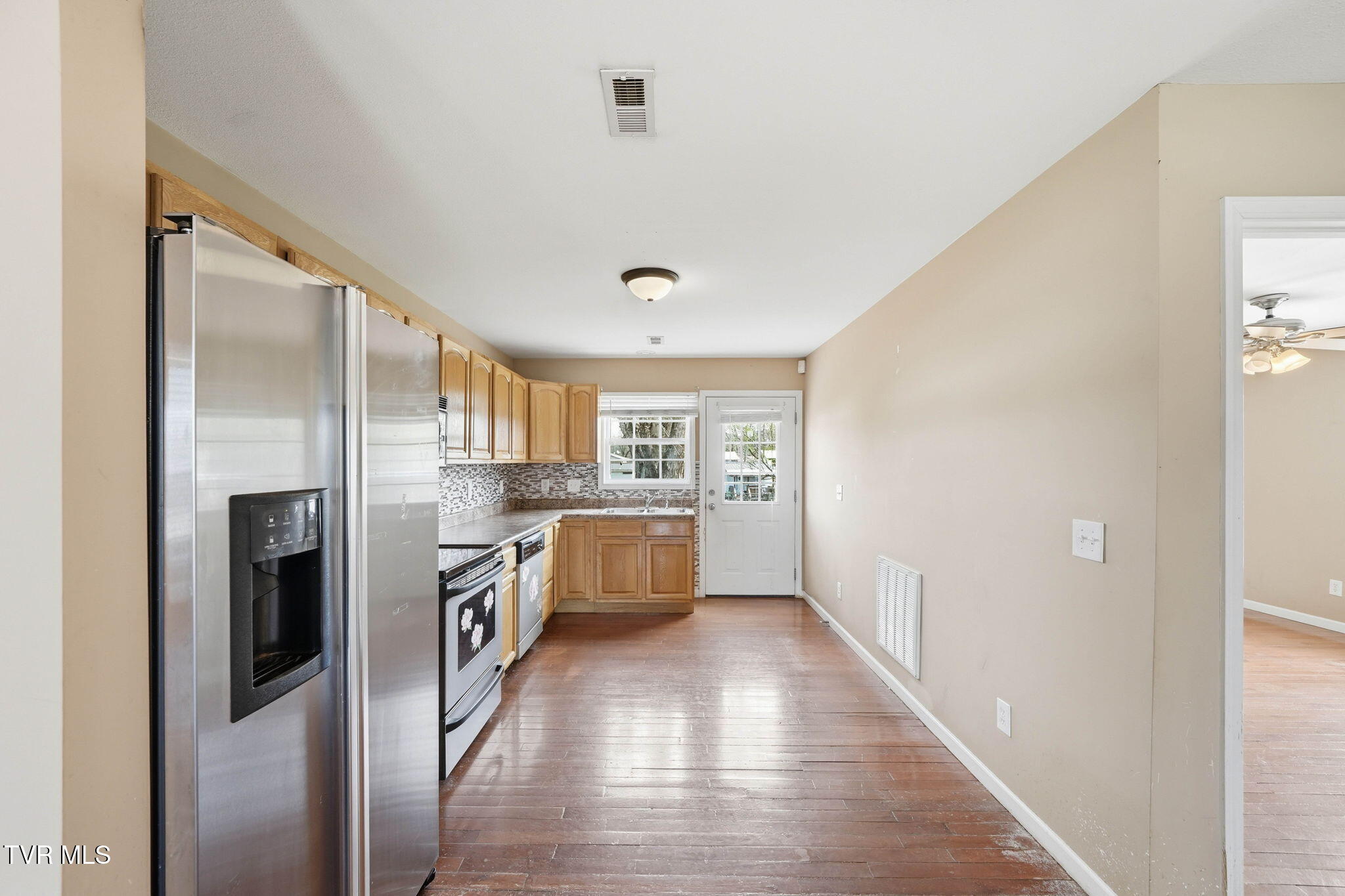 814 North Roan Street