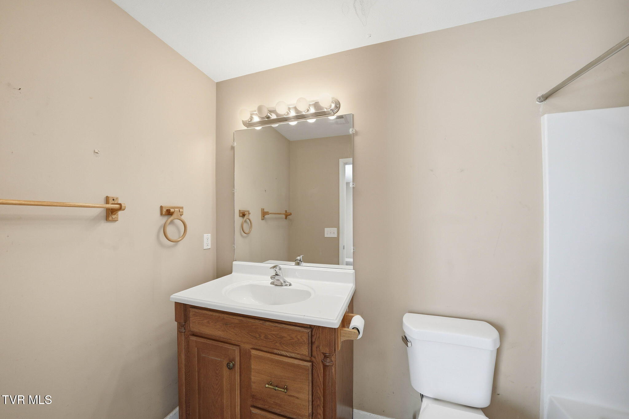 814 North Roan Street